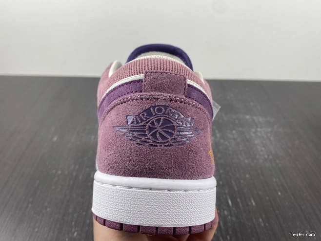 Cheap Husky Unity DR8057-500 Low Air Jordan 1 (W) 0703